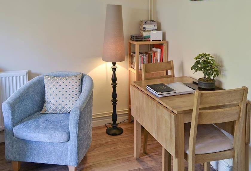 Stour Cottage, Sandwich, self catering accommodation, lounge area