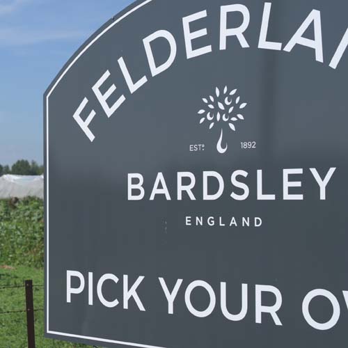 Felderland PYO, Pick your own farm, Deal, Sandwich, Kent, local produce, Bardsley, England, sign